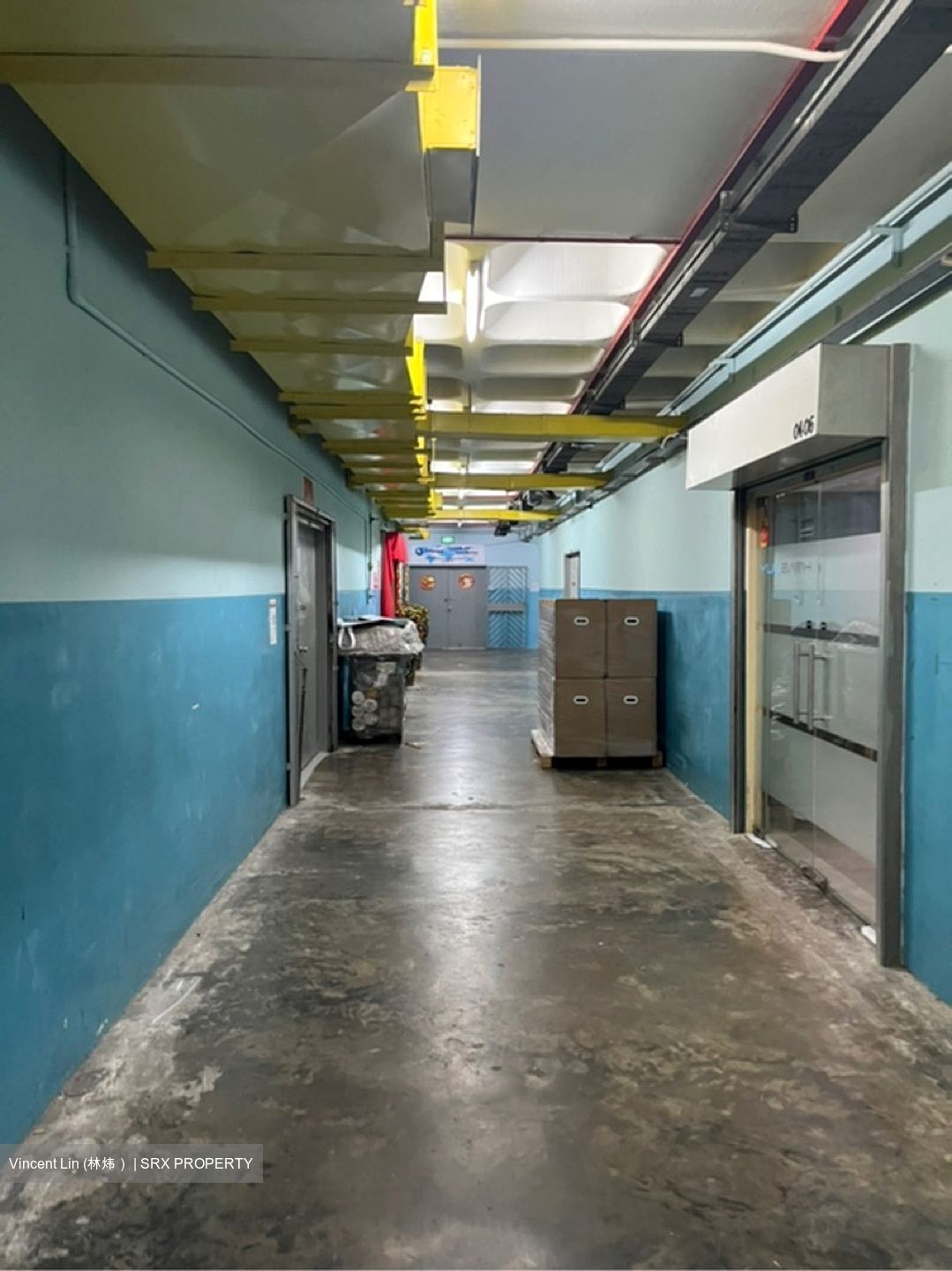 Valiant Industrial Building (D13), Warehouse #625491231